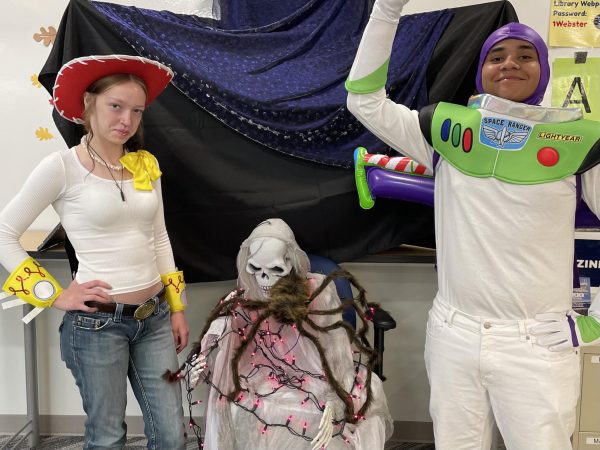 Navigation to Story: Students and Staff Stun at Annual Halloween Costume Contest