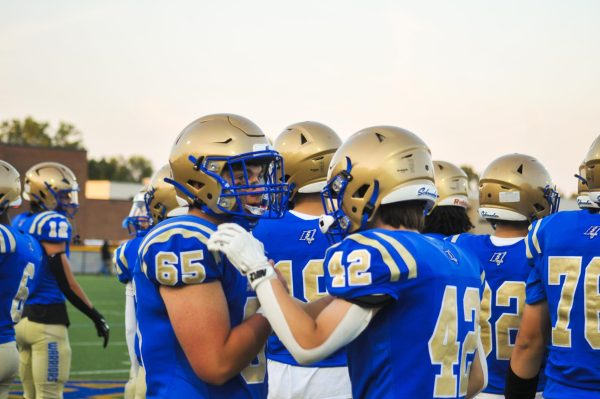 Navigation to Story: (9/12) Varsity Football v. Victor Blue Devils
