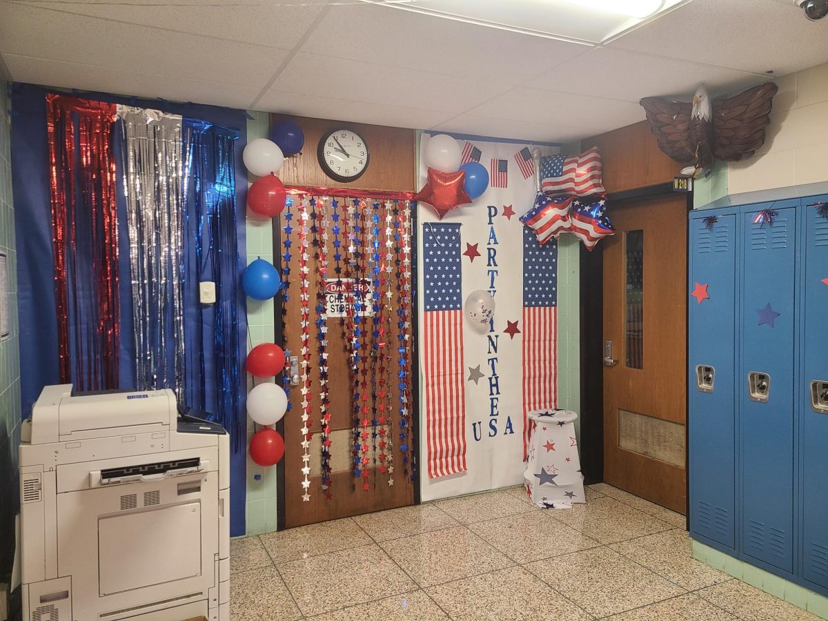Class of 2028 (Sophomores) - #HOCO25 #PartyInTheUSA